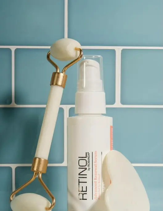 Retinol Under Eye Gel Against Puffiness